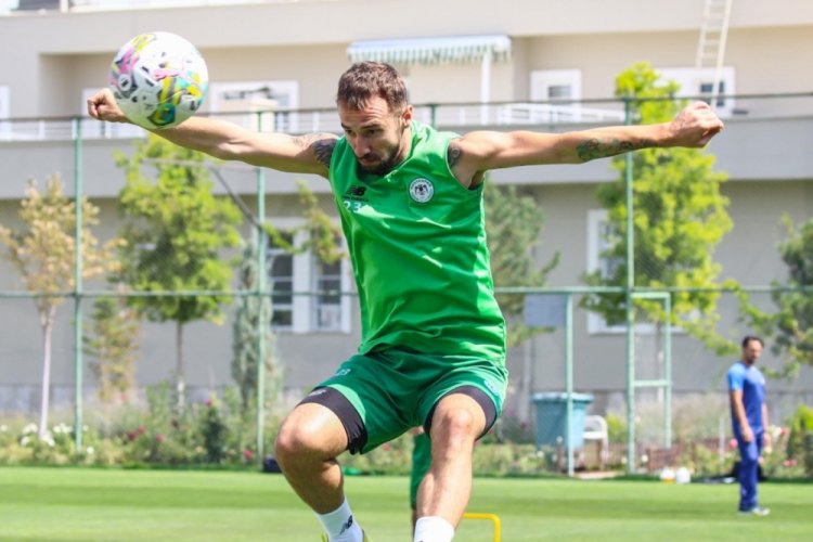 Konyaspor'un hedefi liderliği s&uuml;rd&uuml;rmek