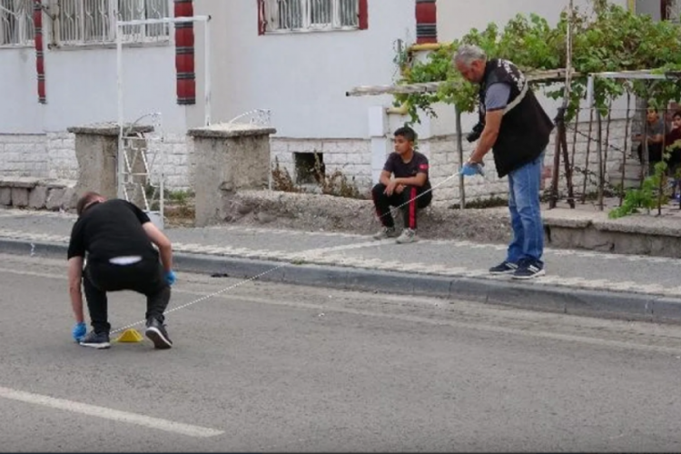 Kayseri'de av t&uuml;fekli saldırgan dehşeti