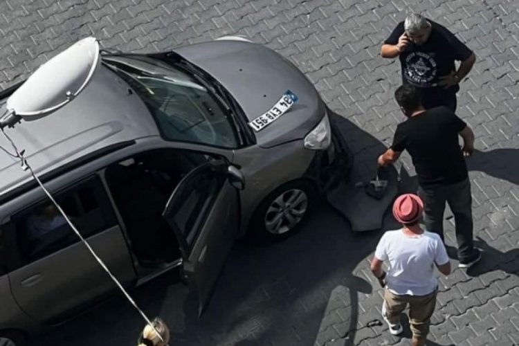 Seyahat ettiği araba kaza yaptı