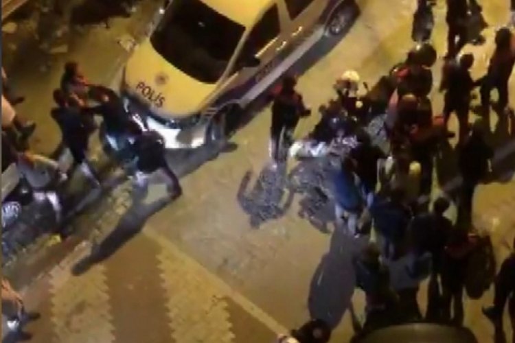 İstanbul'da park yeri kavgasında yumruklar havada u&ccedil;uştu