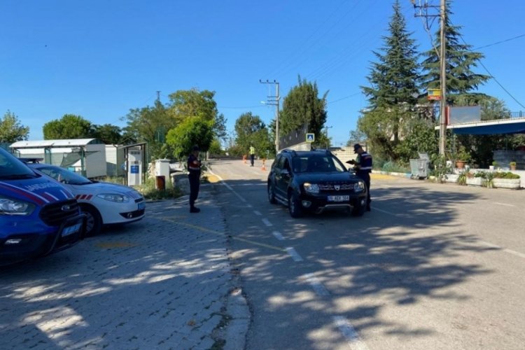 Bursa'da jandarmadan okul &ccedil;evrelerine denetim
