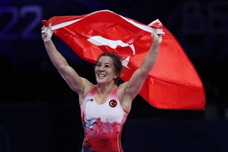 Yasemin Adar Yiğit, ikinci kez d&uuml;nya şampiyonu