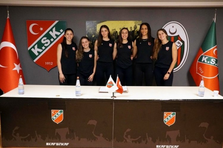 Karşıya kadın voleybol takımına 6 yeni oyuncu