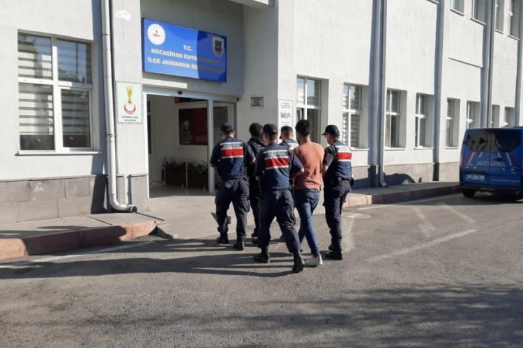 DEAŞ operasyonunda 2 g&ouml;zaltı