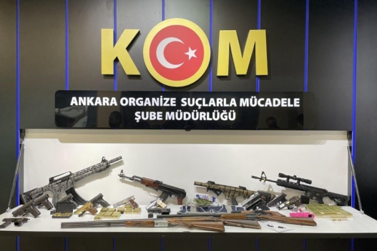 Ankara'da 2 su&ccedil; &ouml;rg&uuml;t&uuml;ne eş zamanlı operasyon d&uuml;zenlendi