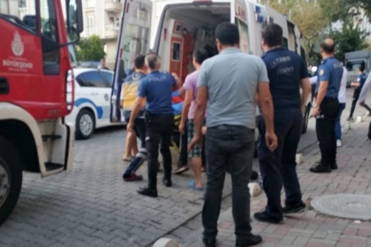 İstanbul'da boğazına demir korkuluk saplanan &ccedil;ocuk ameliyatla kurtuldu