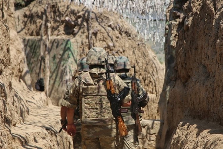 Azerbaycan'da şehit asker sayısı 77'ye y&uuml;kseldi
