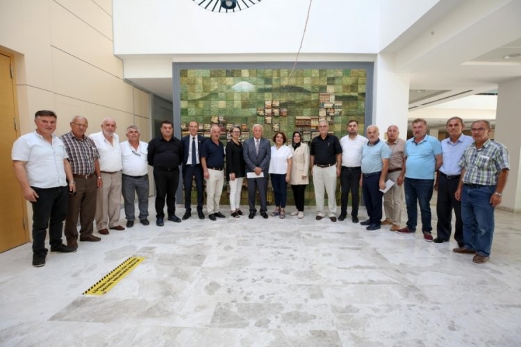 Bursa Nil&uuml;fer'de muhtarlar g&uuml;&ccedil;lerini birleştirdi