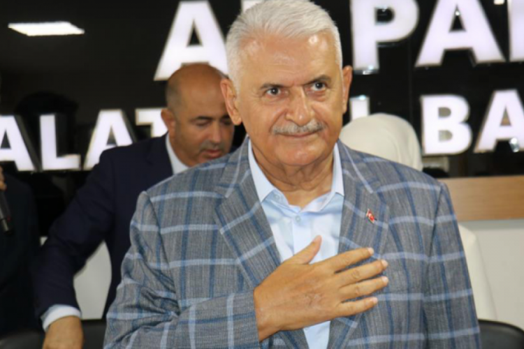 Yıldırım: Milletimizin hayallerini ger&ccedil;eğe d&ouml;n&uuml;şt&uuml;rmeye devam edeceğiz