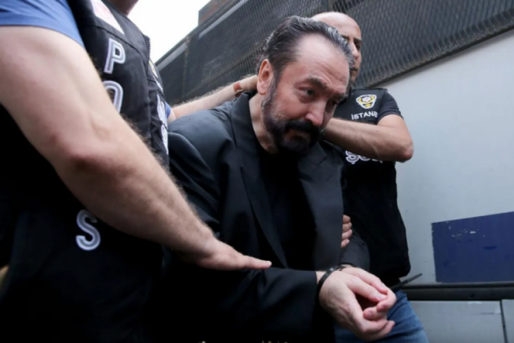 Adnan Oktar davasında ara karar a&ccedil;ıklandı