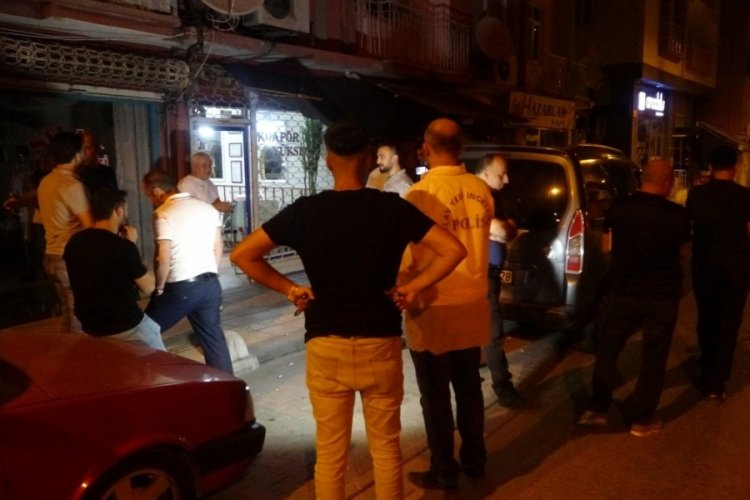 Malatya'da dolaptan d&uuml;şen silah canından ediyordu