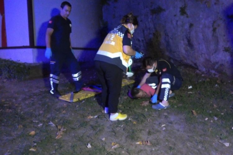 Bursa'da keyif yapmak i&ccedil;in &ccedil;ıktığı 5 metrelik duvardan d&uuml;şt&uuml;
