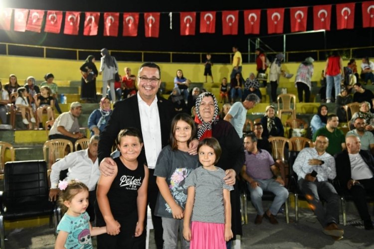 Bursa'da 7. geleneksel &ccedil;eltik&ccedil;i kapya biberi festivaline yoğun ilgi