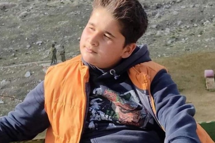Av t&uuml;feği ile yaralanan &ccedil;ocuk hayatını kaybetti