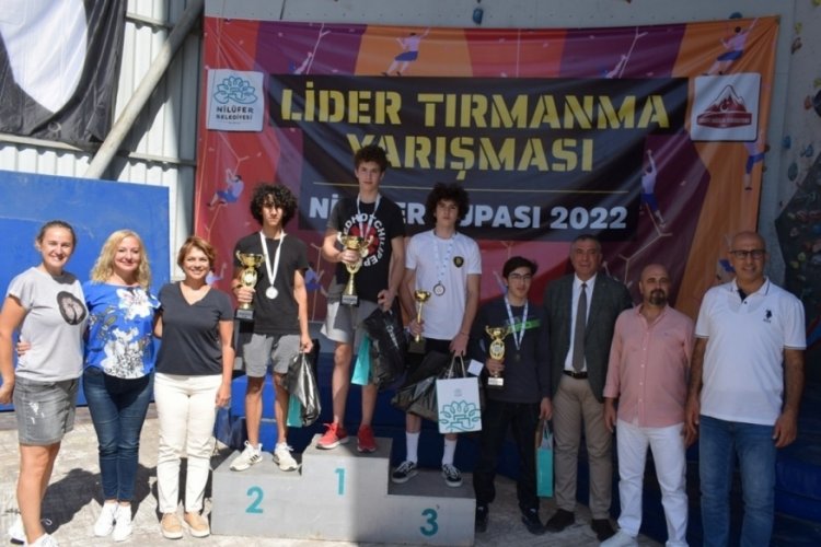 Bursa'da lider tırmanma yarışması'nda kıran kırana m&uuml;cadele