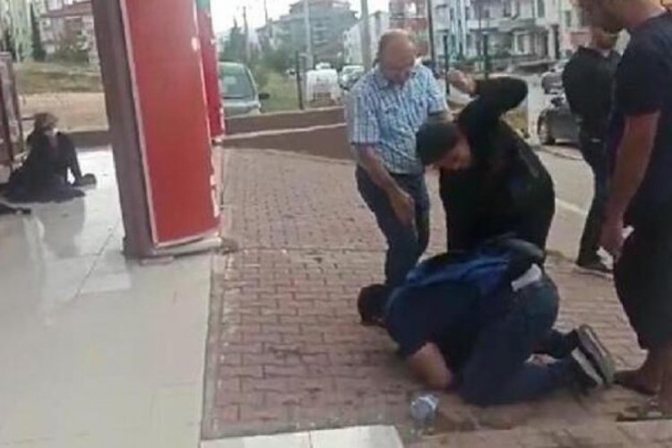 Bilecik'te hemşire eşi ve annesi tarafından d&ouml;v&uuml;ld&uuml;