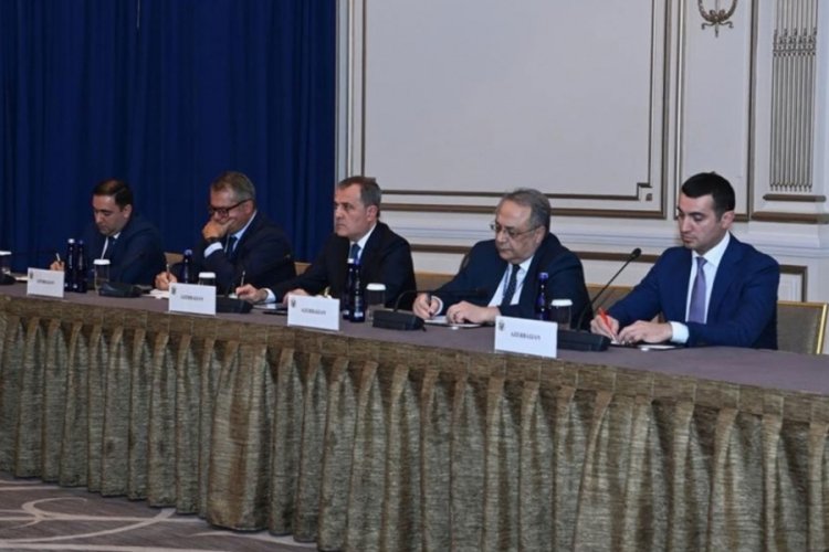 Ermenistan'ın provokasyonlarının ardından ilk g&ouml;r&uuml;şme