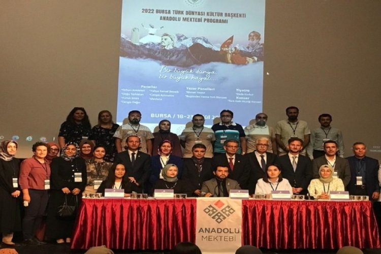Bursa'da 'Anadolu Mektebi Yazar Okumaları' başladı