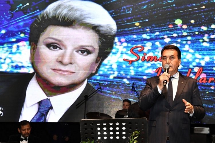 Sanat G&uuml;neşi'ne Bursa Osmangazi'de vefa gecesi