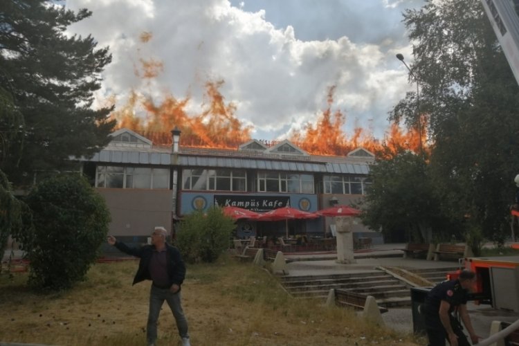 Erzurum Atat&uuml;rk &Uuml;niversitesi'nde yangın