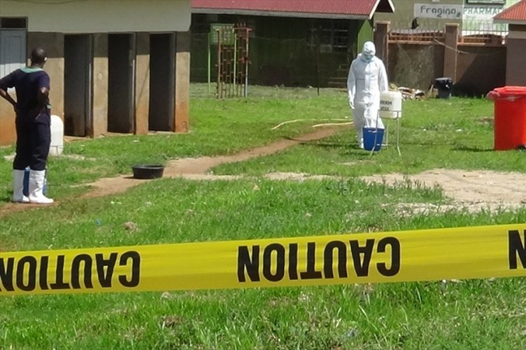 Uganda'da Ebola salgını