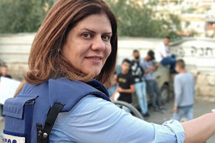 Al Jazeera muhabiri Şirin Ebu Akile, kasten &ouml;ld&uuml;r&uuml;ld&uuml;