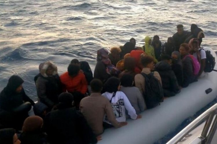 Balıkesir'de 51 g&ouml;&ccedil;men kurtarıldı
