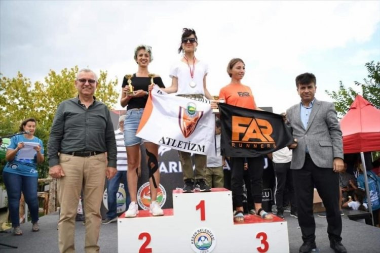 Bursa İneg&ouml;l Belediyespor Kros Takımı katıldığı maratondan dereceler ile d&ouml;nd&uuml;