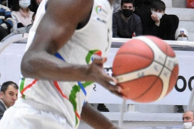 Aliağa Petkim, T&uuml;rk Telekom Spor'u 63-59 mağlup etti