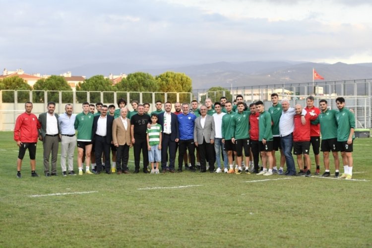 Bursa Kestel Belediye Başkanı &Ouml;nder Tanır'dan Bursaspor'a ziyaret