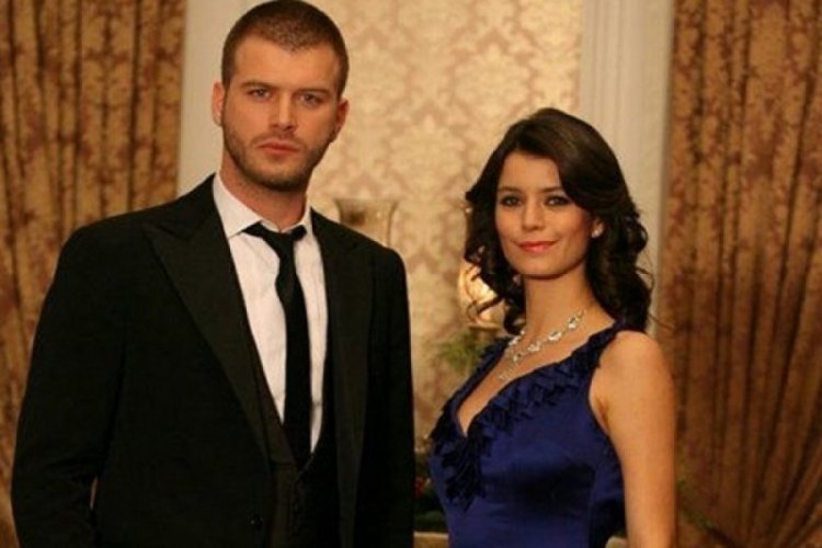 Beren Saat ve Kıvan&ccedil; Tatlıtuğ, New York sokaklarında geziyor