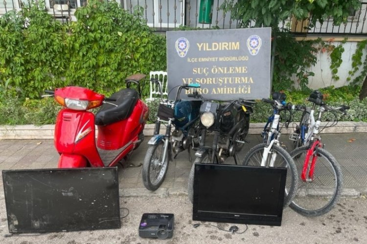 Bursa'da su&ccedil; makinesi hırsız yakalandı