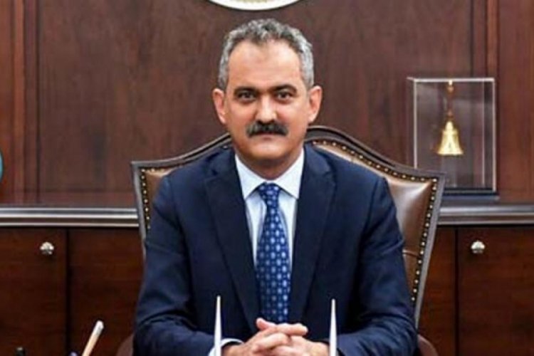 Bakan &Ouml;zer'den meslek liseleri a&ccedil;ıklaması