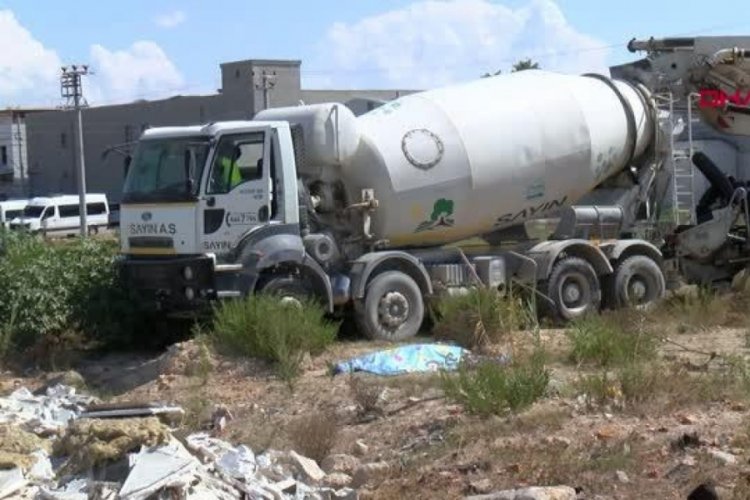 Kalp krizi ge&ccedil;irip &ouml;len iş&ccedil;iyi kenara alıp &ccedil;alışmaya devam ettiler!