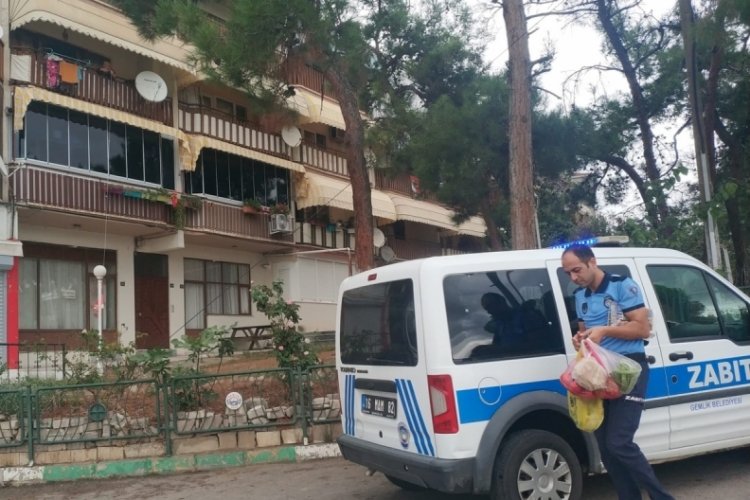Bursa Gemlik zabıtasından şefkat &ouml;rneği
