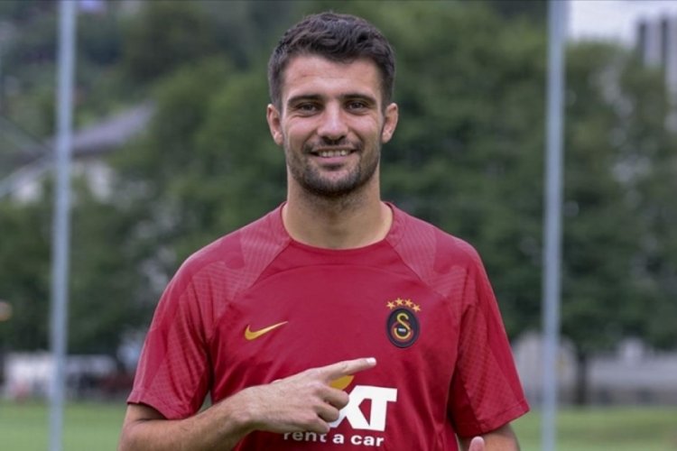 Galatasaray'lı Leo Dubois: Rekabet olması benim a&ccedil;ımdan b&uuml;y&uuml;k mutluluk yaratıyor