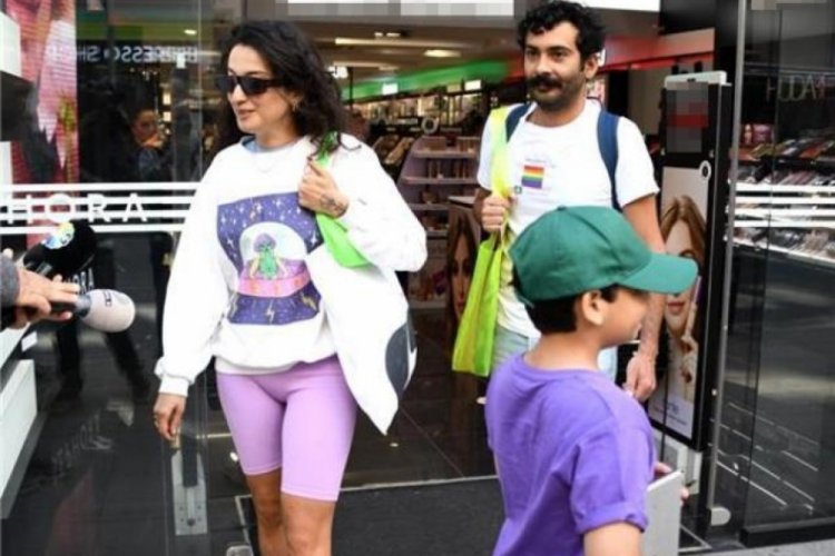 Melike Şahin, gizemli erkek arkadaşıyla g&ouml;r&uuml;nt&uuml;lendi