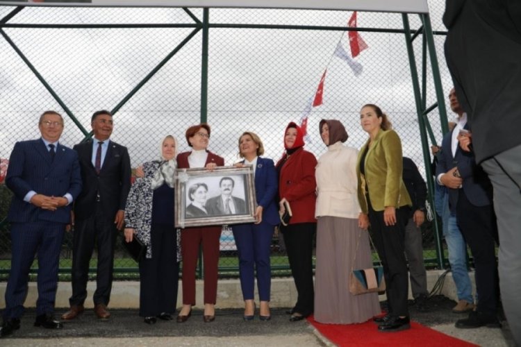 Akşener, İzmit'te abisi Nihat G&uuml;rer adına yapılan spor tesisinin a&ccedil;ılışına katıldı