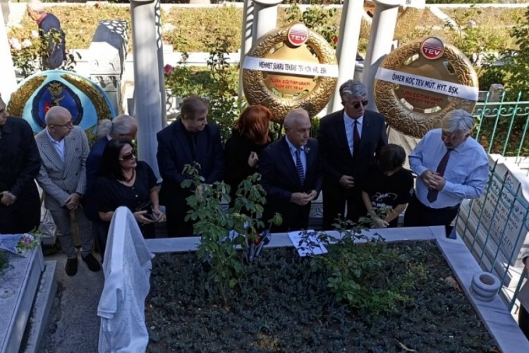 TEV Bursa Şubesi Y&uuml;r&uuml;tme Kurulu Başkanı'ndan Zeki M&uuml;ren mesajı
