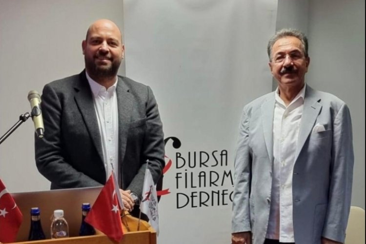 &Ouml;mer Kızıl, Bursa Filarmoni Derneği'nde başkanlığı Dr. Mehdi Kamruz'a devretti