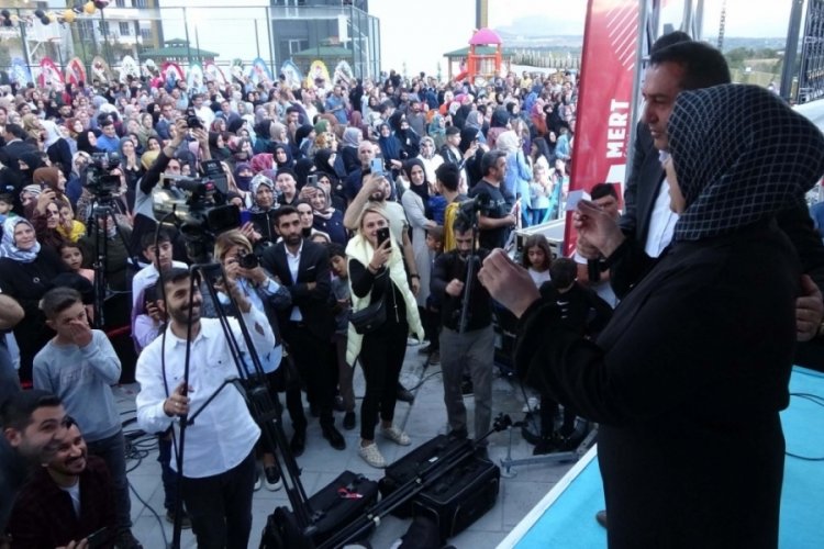 Bing&ouml;l'de bedava ev izdihamı! 23 bin 700 kişi başvurdu