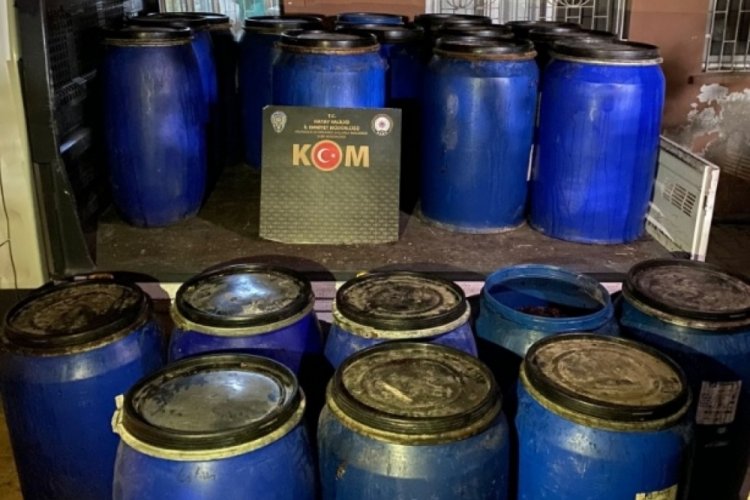 Hatay'da 3 ton sahte i&ccedil;ki ele ge&ccedil;irildi