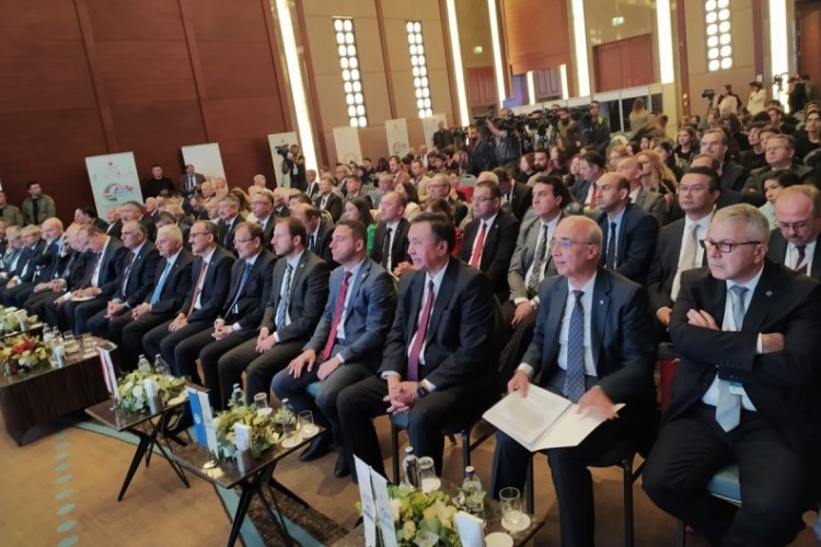 Binali Yıldırım, TDK Dil Bayramı'nda Bursa'da