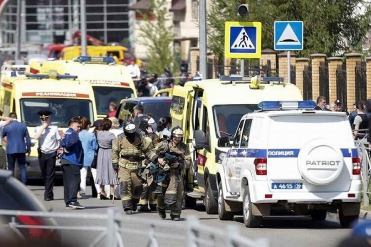 Rusya'da okula silahlı saldırı: &Ccedil;ok sayıda &ouml;l&uuml; ve yaralı var