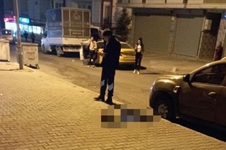 İstanbul'da 3 yaşındaki &ccedil;ocuk 20'nci kattan d&uuml;şt&uuml;