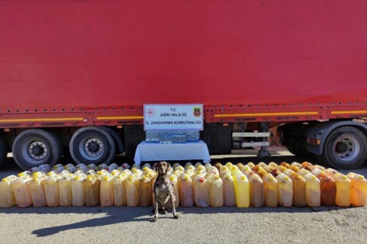 Ağrı'da ka&ccedil;ak sigara ve benzin ele ge&ccedil;irildi