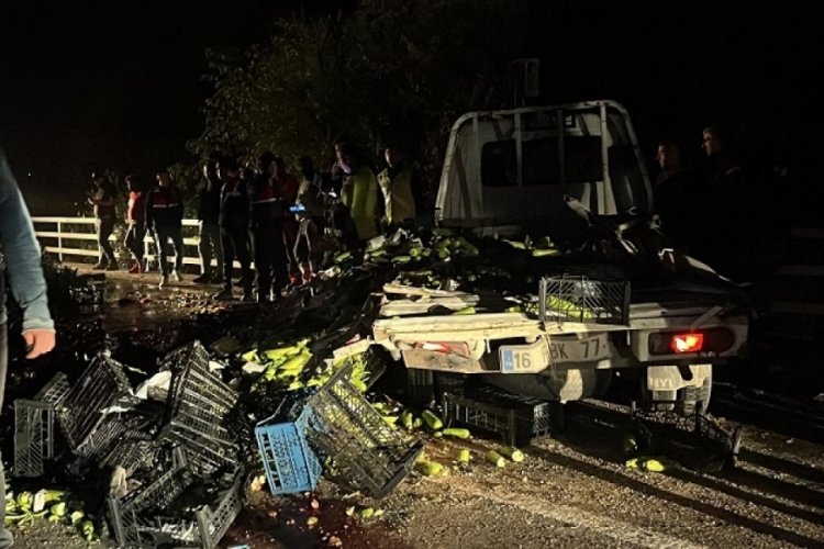Bursa Orhangazi - İznik yolunda feci kaza! ''1 &Ouml;l&uuml; 5 Yaralı''