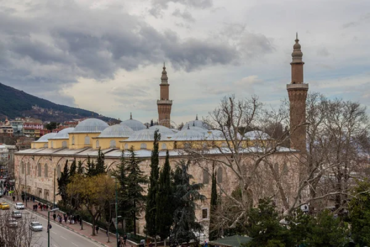 Sağanak ne kadar devam edecek? Bursa'da bug&uuml;n hava nasıl olacak?