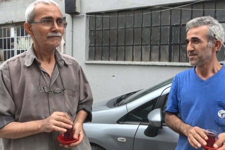 Bursa'da bir kişinin motosiklet, telefon ve c&uuml;zdanını &ccedil;aldılar