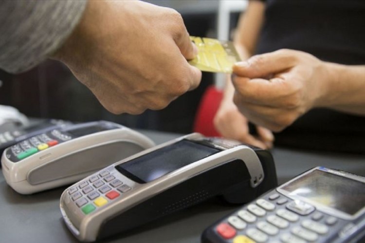 &Uuml;&ccedil; kamu bankası Mir &ouml;deme sisteminden &ccedil;ıktı